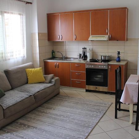 Bledi'S Cozy Apartment 2 In New Blvd Tirana Buitenkant foto