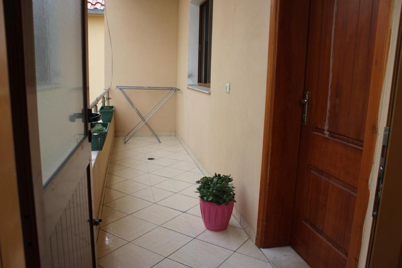 Bledi'S Cozy Apartment 2 In New Blvd Tirana Buitenkant foto
